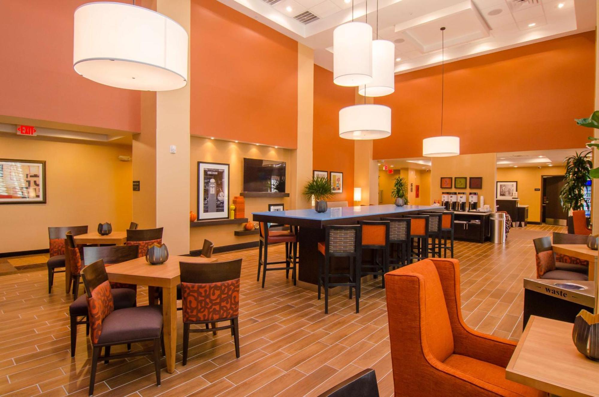 Hampton Inn&Suites Huntsville Extérieur photo