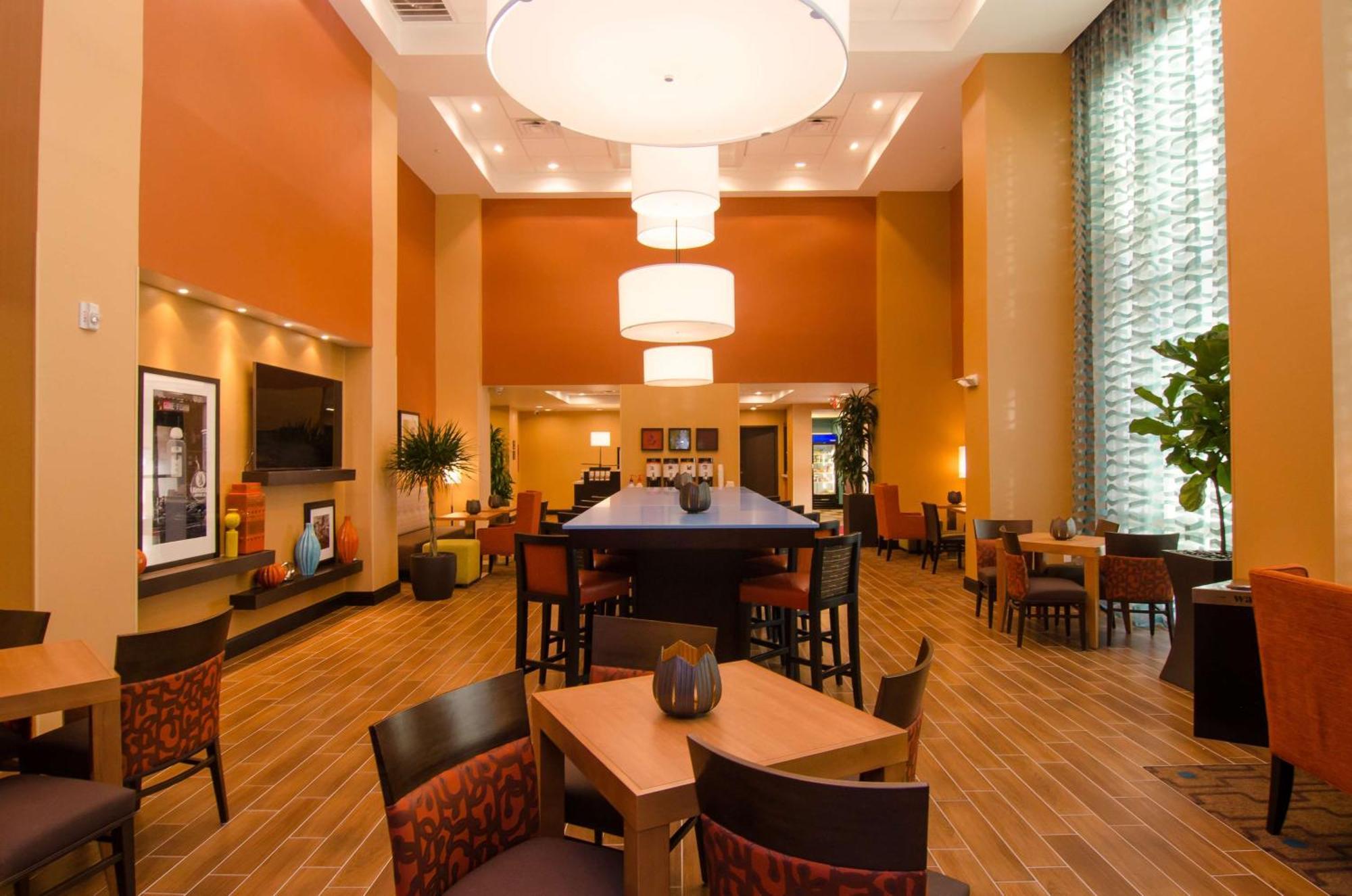 Hampton Inn&Suites Huntsville Extérieur photo